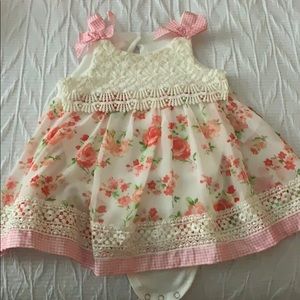 Little girl dress